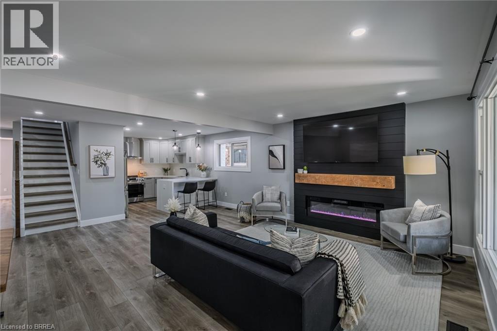 14 October Place, Brantford, Ontario  N3R 7B4 - Photo 4 - 40780486