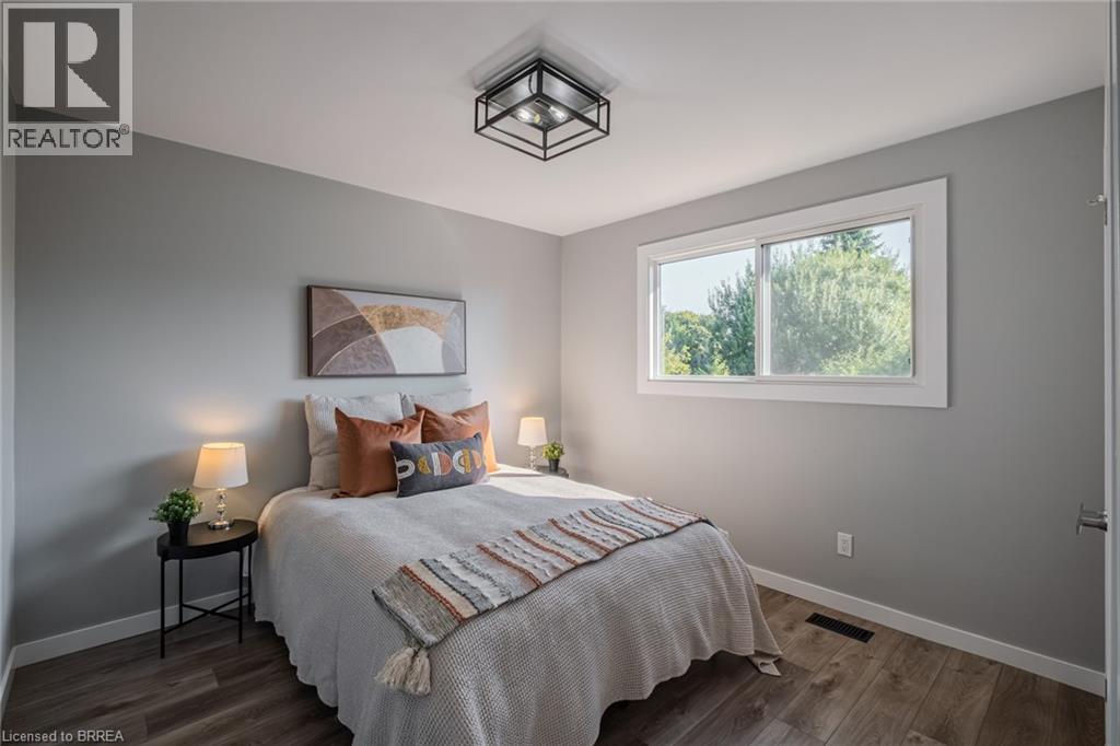 14 October Place, Brantford, Ontario  N3R 7B4 - Photo 21 - 40780486