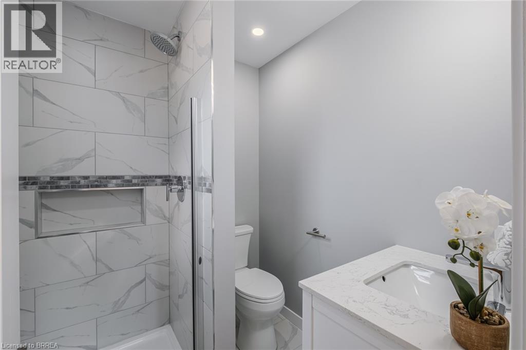 14 October Place, Brantford, Ontario  N3R 7B4 - Photo 19 - 40780486