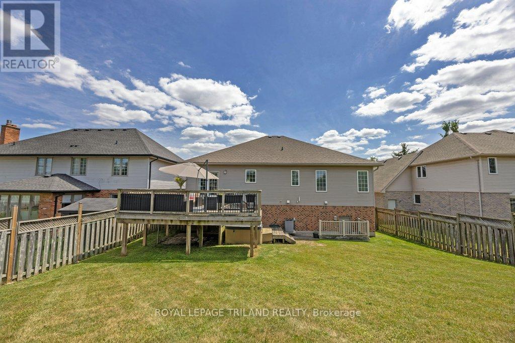 780 Whitehaven Crescent, London North (North A), Ontario  N6G 4V6 - Photo 42 - X12479952