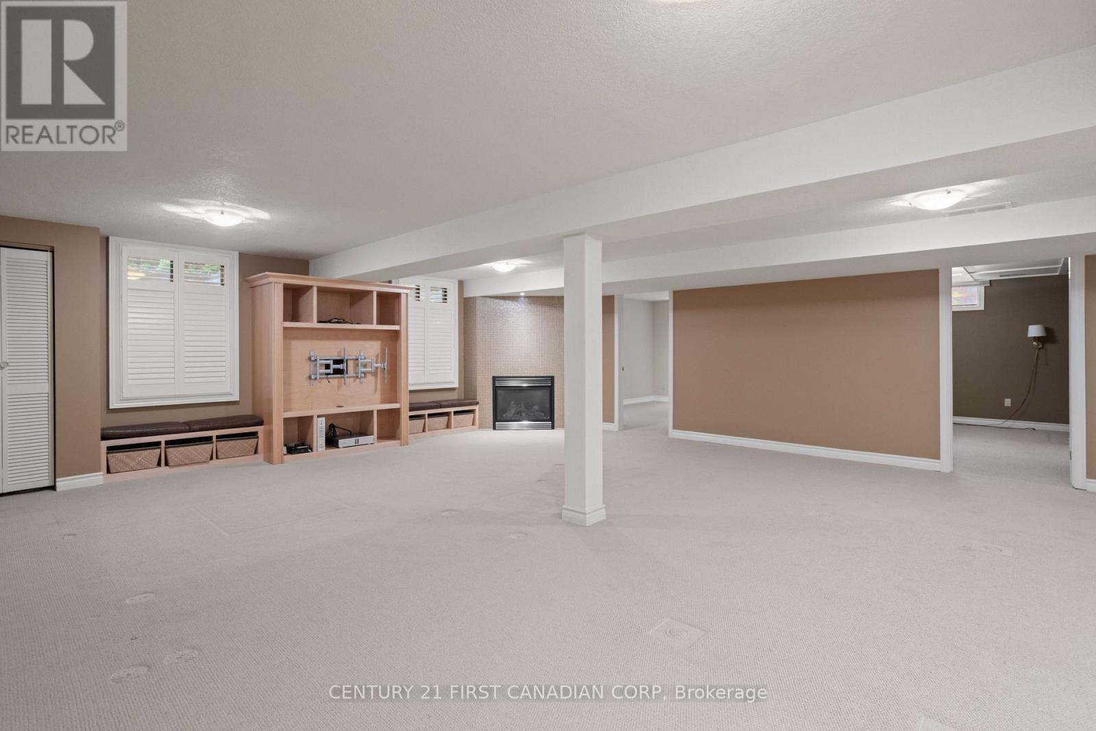 37 Outer Drive, London South, Ontario  N6P 1E1 - Photo 31 - X12479988