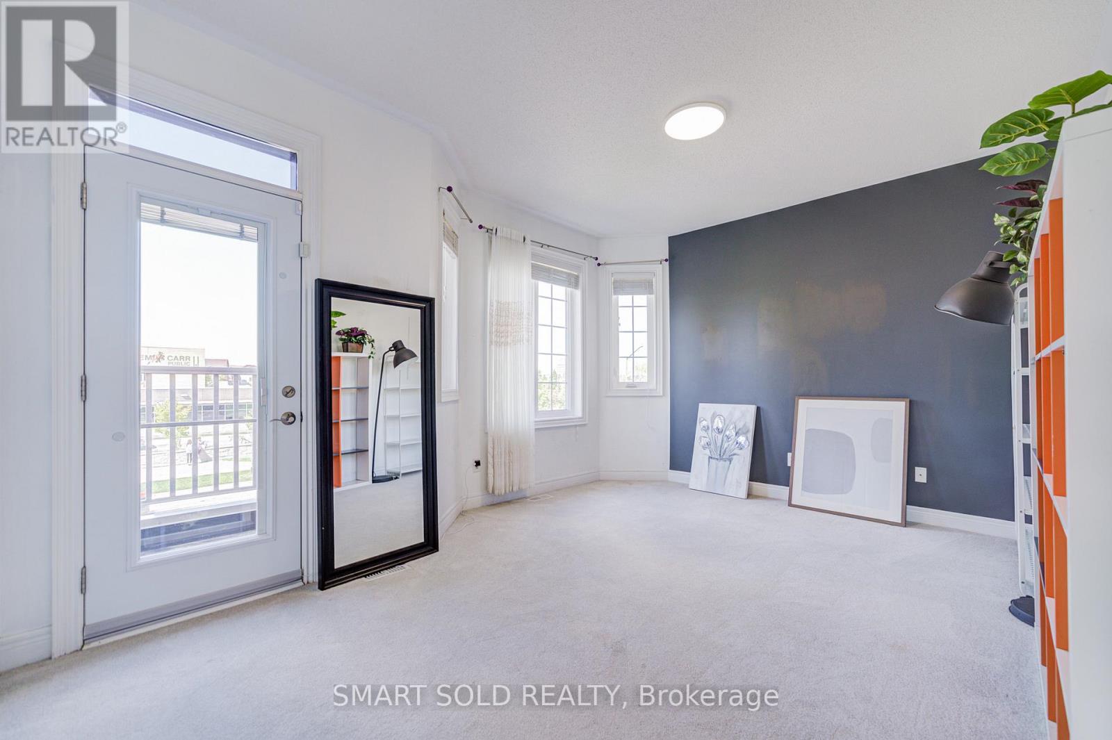 2252 Pine Glen Road, Oakville, Ontario  L6M 0G5 - Photo 23 - W12479923