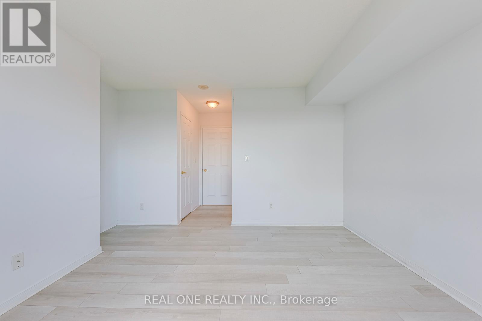 1003 - 4900 Glen Erin Drive, Mississauga, Ontario  L5M 7S2 - Photo 27 - W12479926