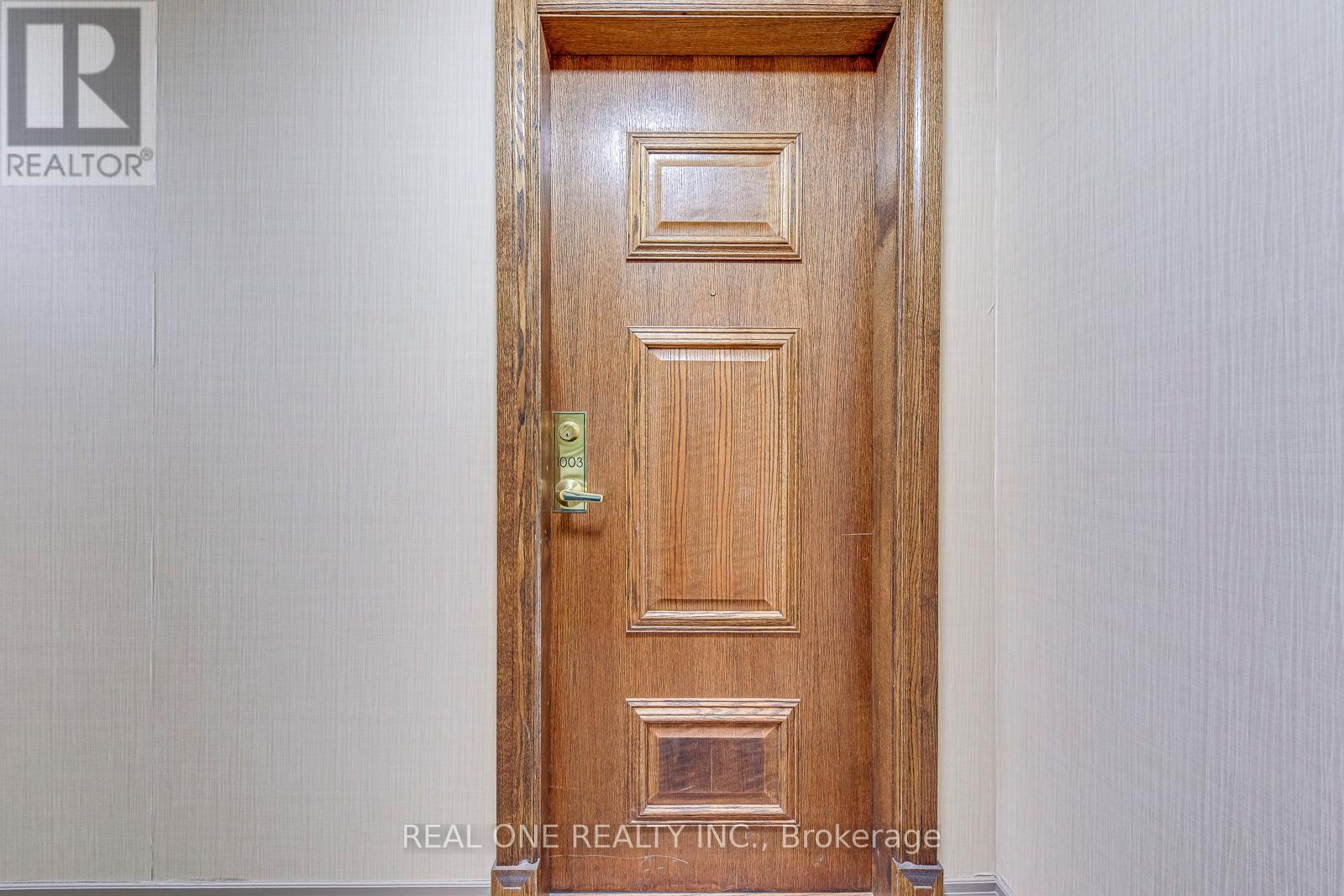 1003 - 4900 Glen Erin Drive, Mississauga, Ontario  L5M 7S2 - Photo 7 - W12479926