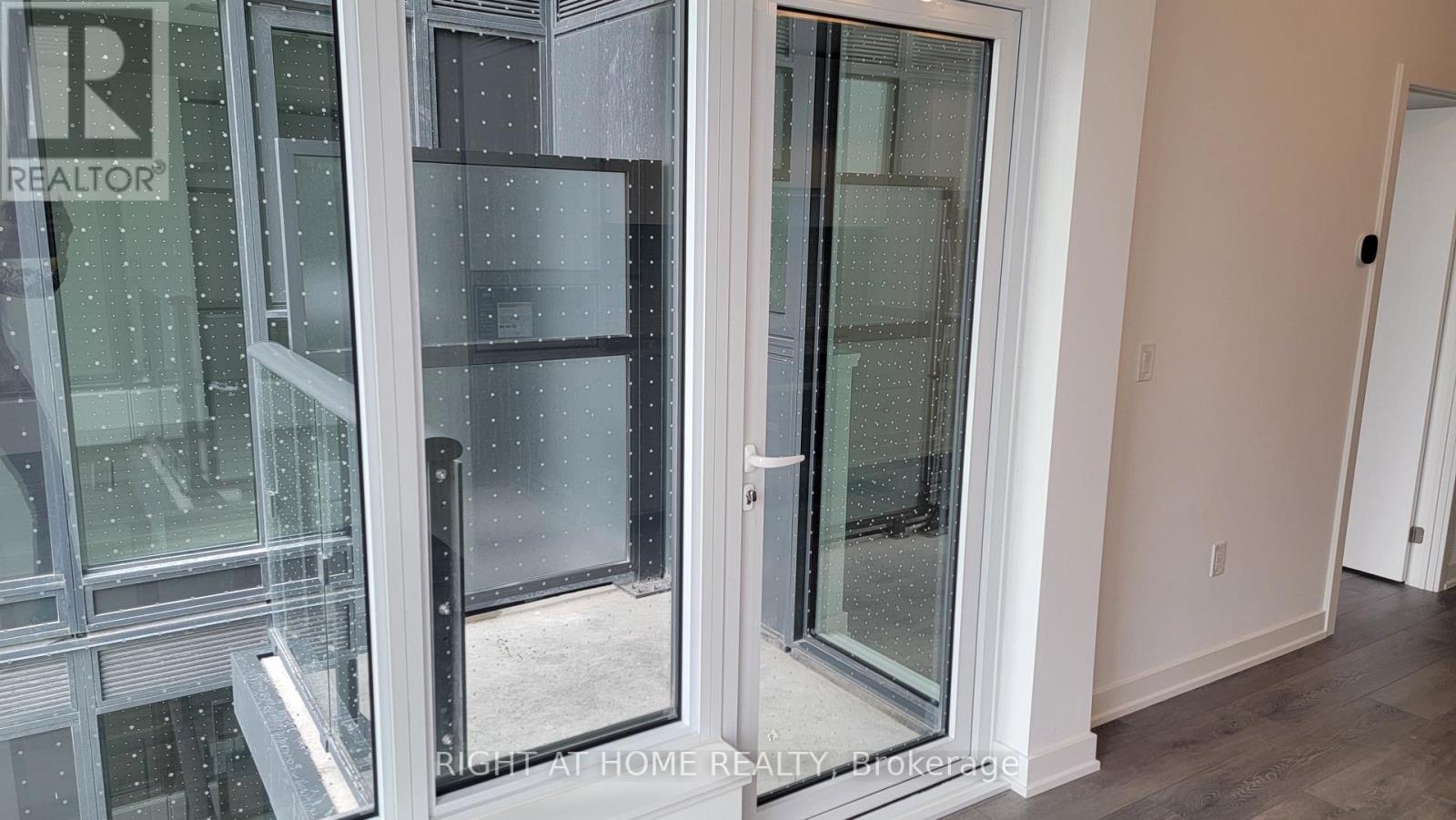 411 - 1007 The Queensway, Toronto (Islington-City Centre West), Ontario  M8Z 6C7 - Photo 15 - W12479933