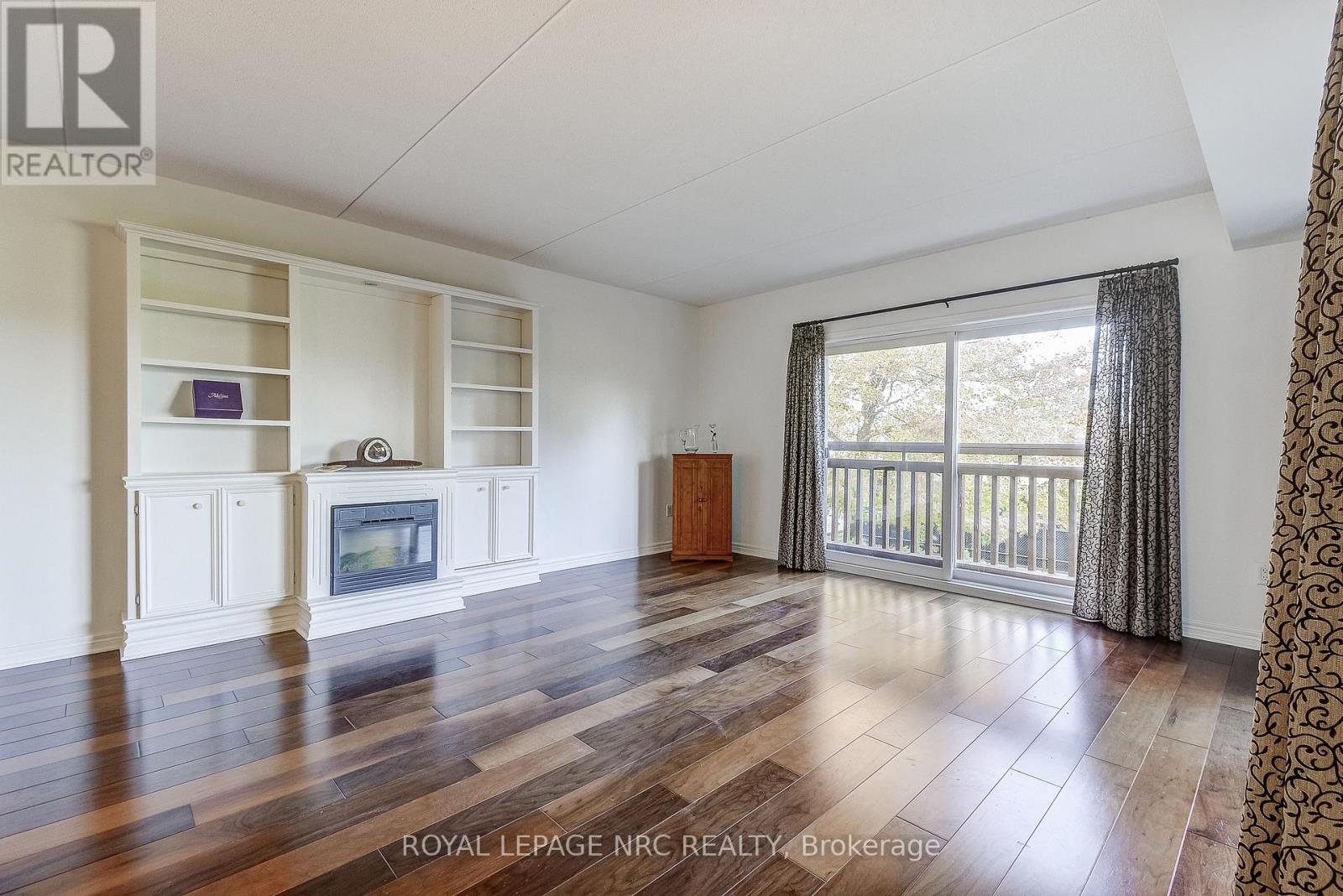 202 - 678 Line 2 Road, Niagara-On-The-Lake, Ontario  L0S 1J0 - Photo 8 - X12479966