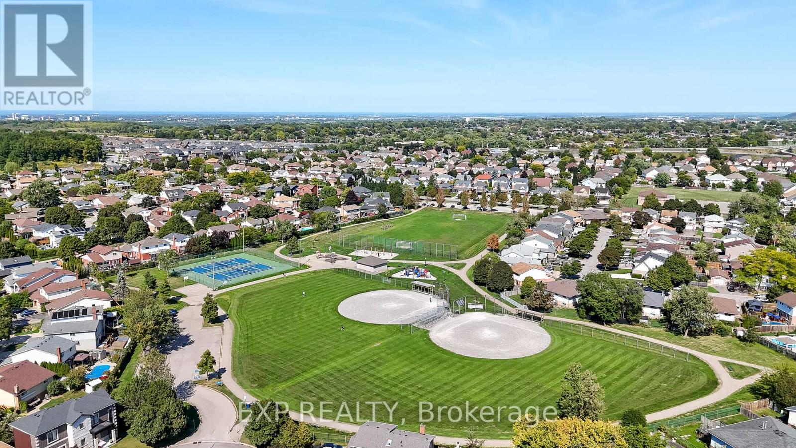 38 Capri Street, Thorold, Ontario  L2V 4S8 - Photo 39 - X12479999