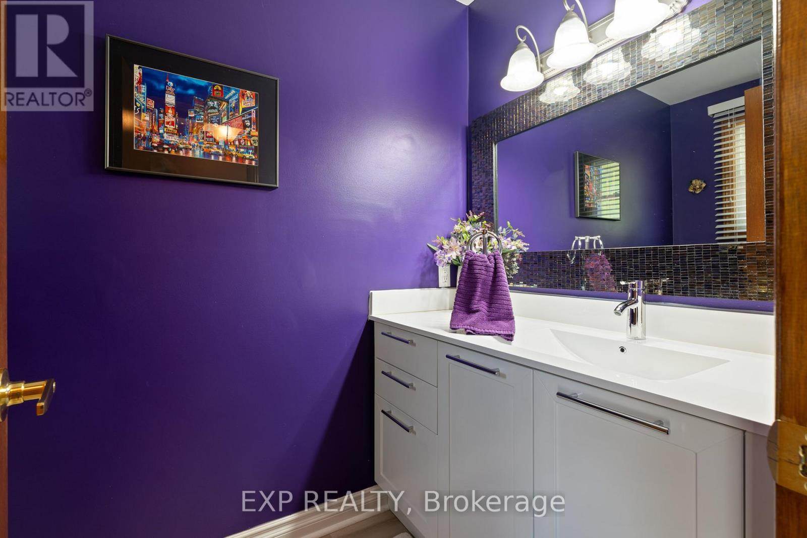 38 Capri Street, Thorold, Ontario  L2V 4S8 - Photo 5 - X12479999