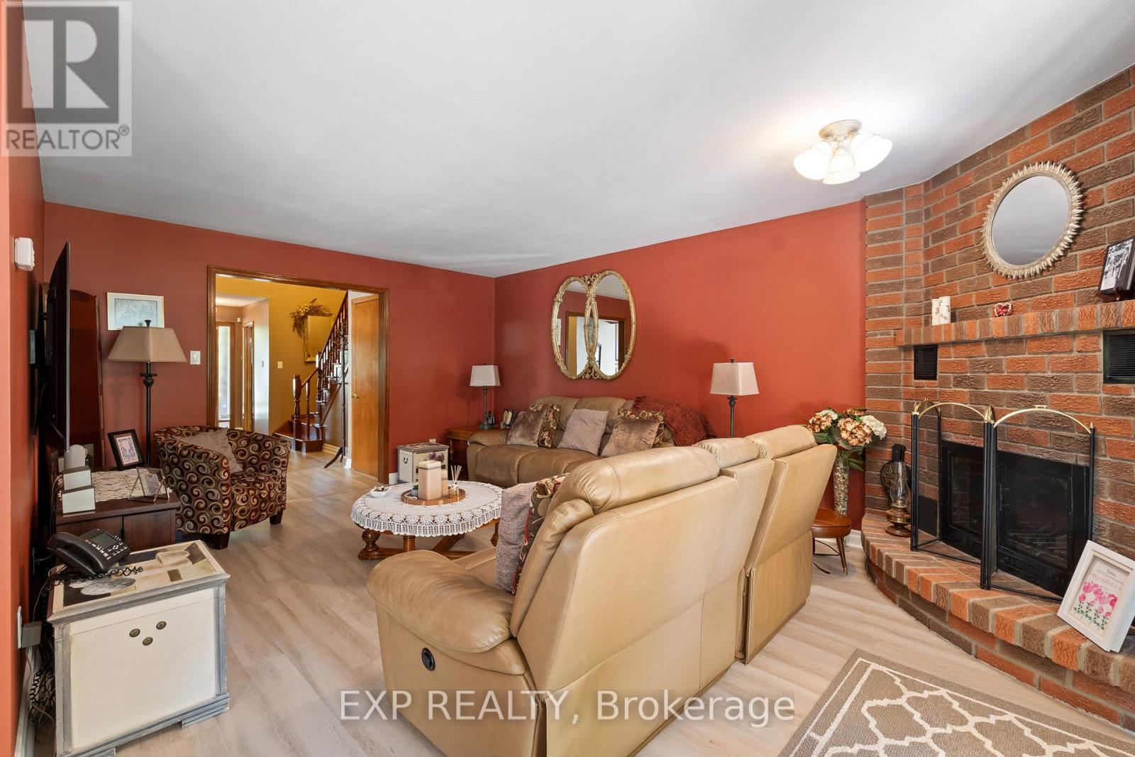 38 Capri Street, Thorold, Ontario  L2V 4S8 - Photo 8 - X12479999