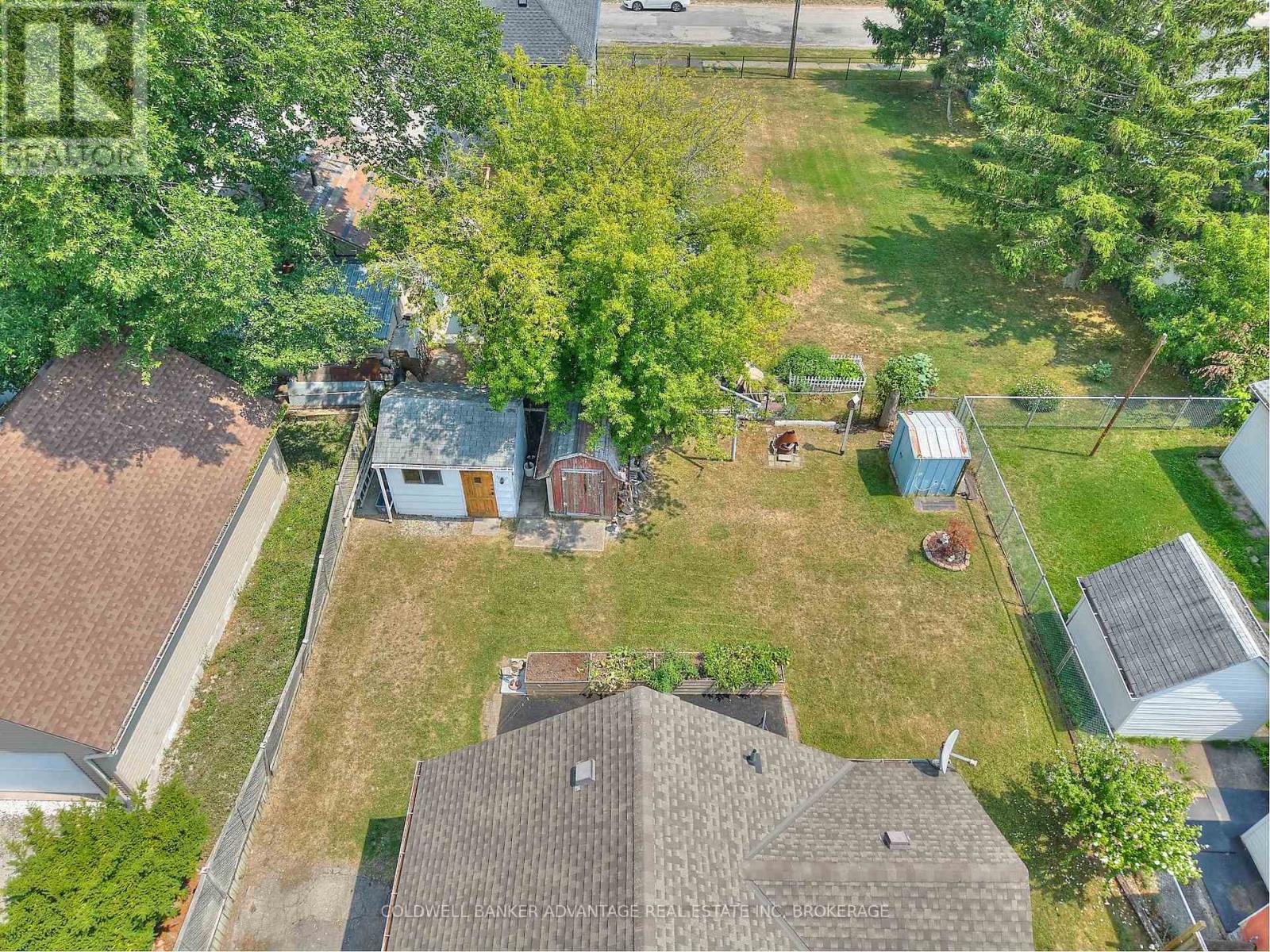 17 Clifford Avenue, Welland, Ontario  L3C 2C6 - Photo 30 - X12480010