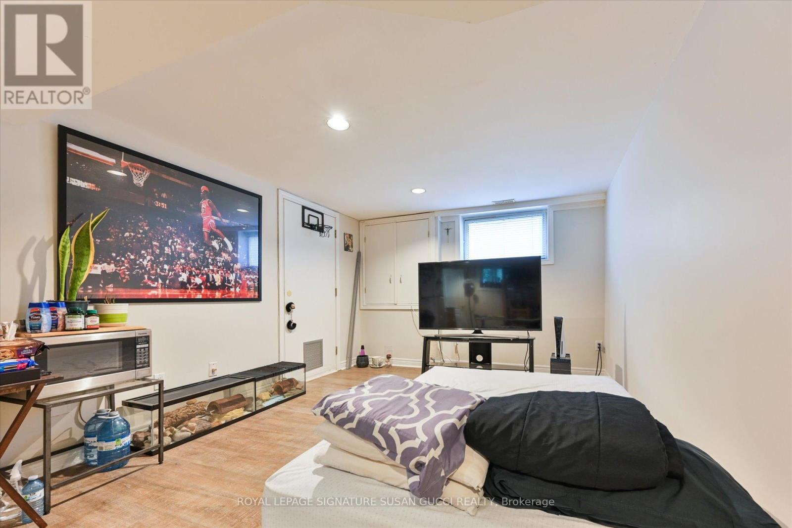 454 Donlands Avenue, Toronto, Ontario  M4J 3S5 - Photo 35 - E12443229