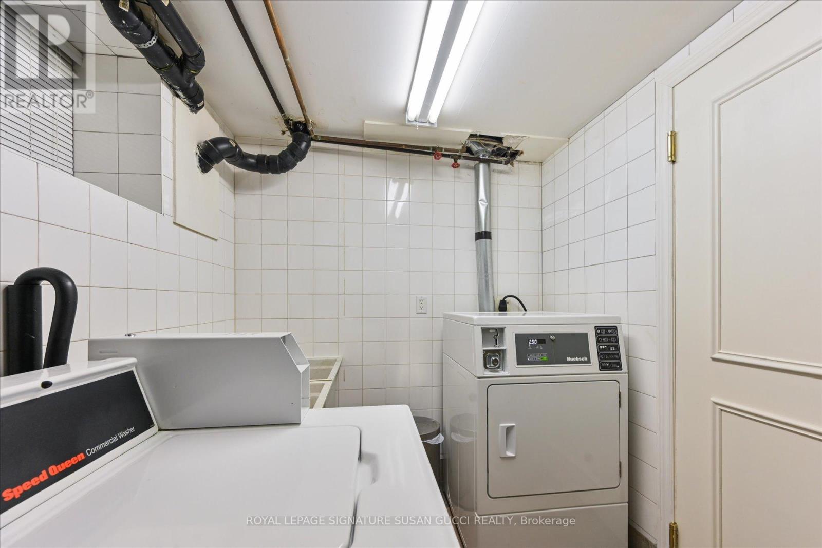 454 Donlands Avenue, Toronto, Ontario  M4J 3S5 - Photo 40 - E12443229