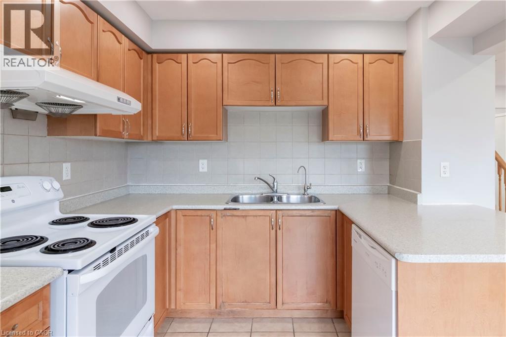 350 Garth Massey Drive, Cambridge, Ontario  N1T 2K4 - Photo 12 - 40780723
