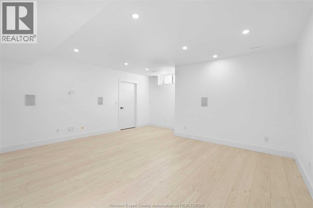 532 Mountbatten Crescent, Windsor, Ontario  N8P 0G1 - Photo 29 - 25027063