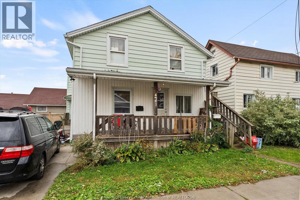 471 Tuscarora Street, Windsor, Ontario  N9A 3M1 - Photo 4 - 25027049