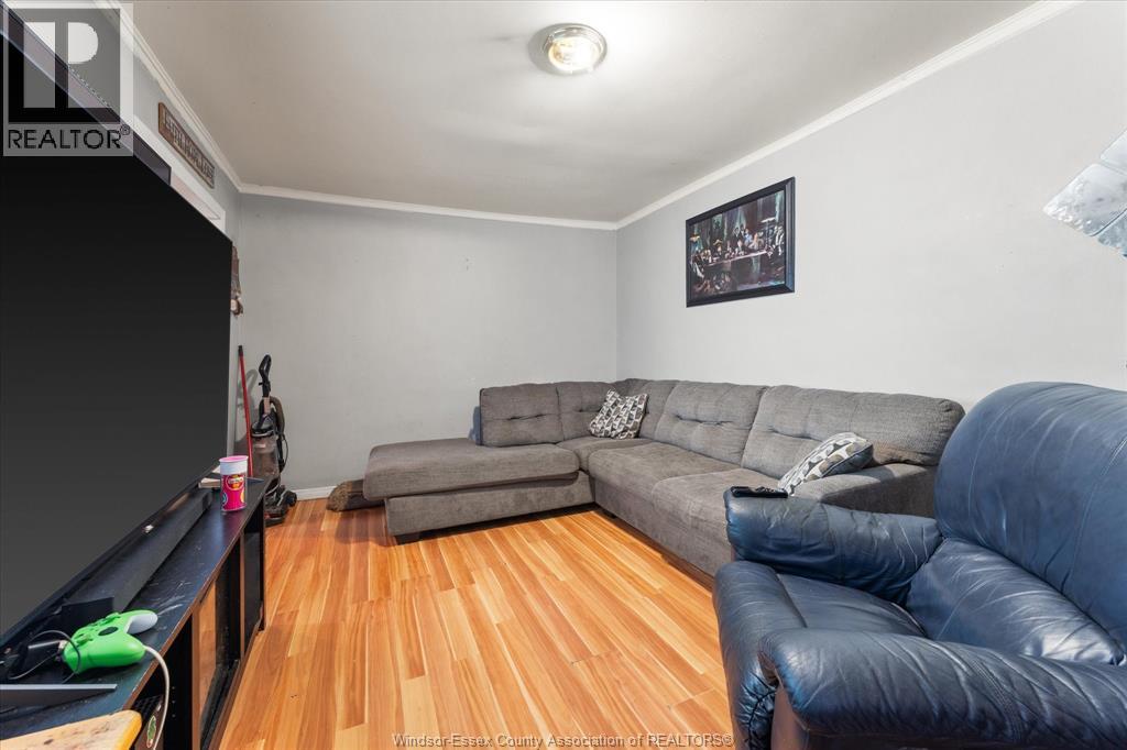 471 Tuscarora Street, Windsor, Ontario  N9A 3M1 - Photo 7 - 25027046