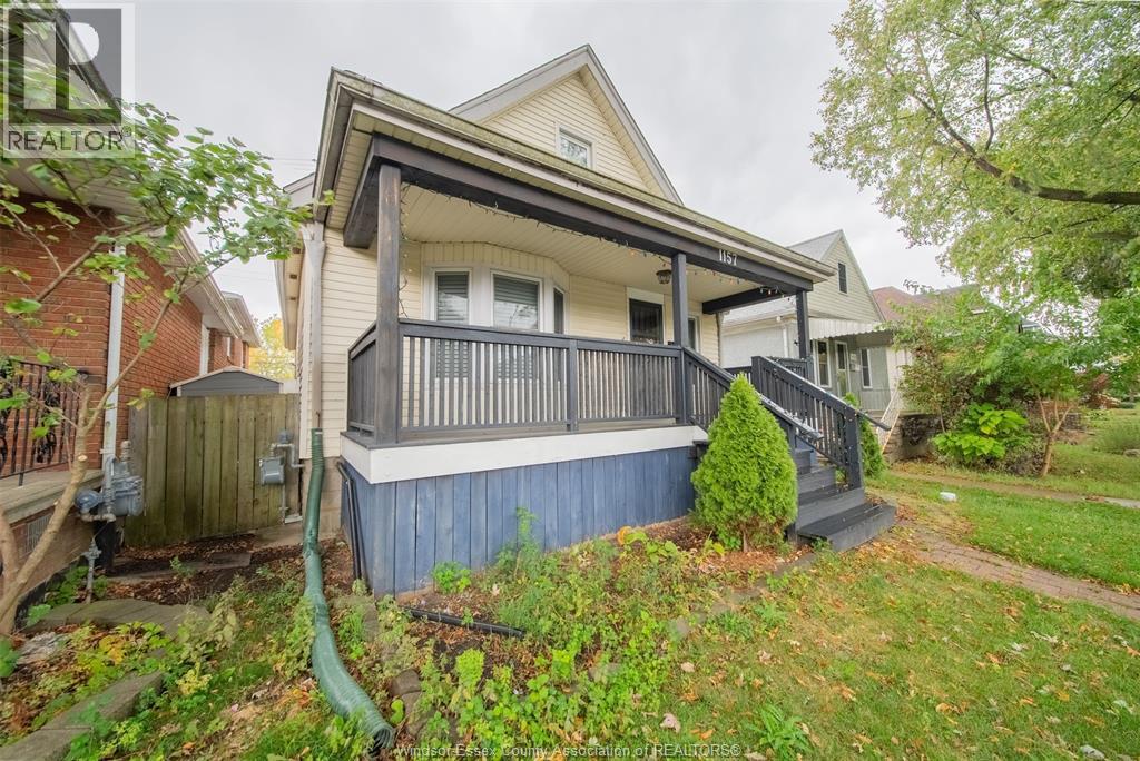 1157 Gladstone Avenue, Windsor, Ontario  N9A 2R9 - Photo 2 - 25026782