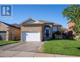 99 SWEETNAM DRIVE, Kawartha Lakes, Ontario