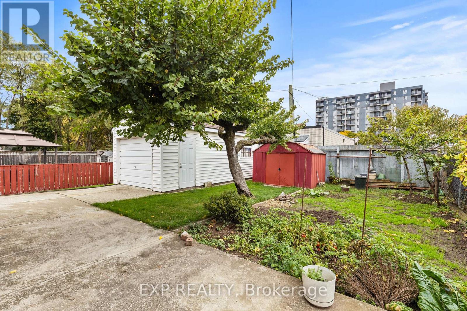477 East 38th Street, Hamilton, Ontario  L8V 4G7 - Photo 25 - X12479924