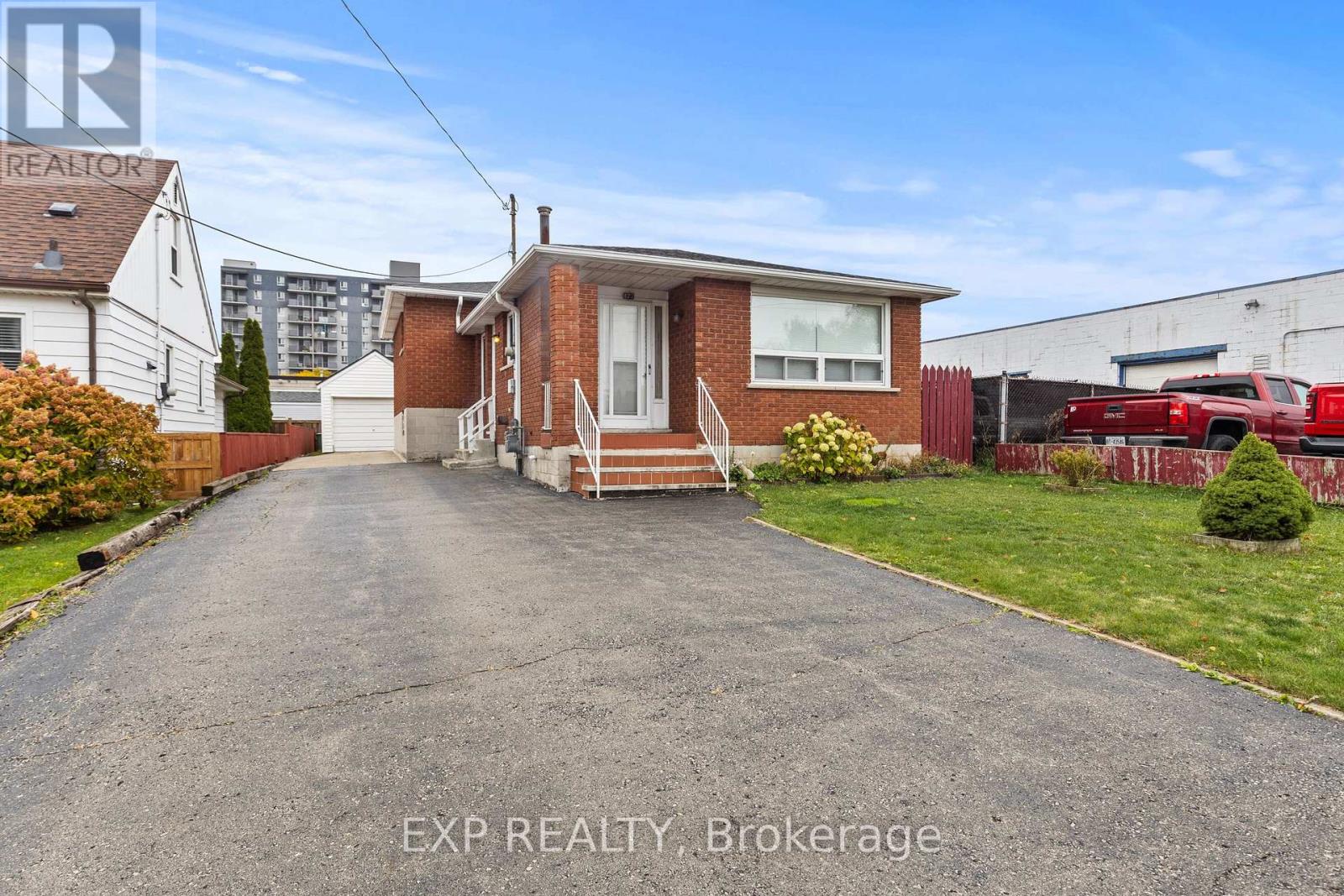 477 East 38th Street, Hamilton, Ontario  L8V 4G7 - Photo 28 - X12479924