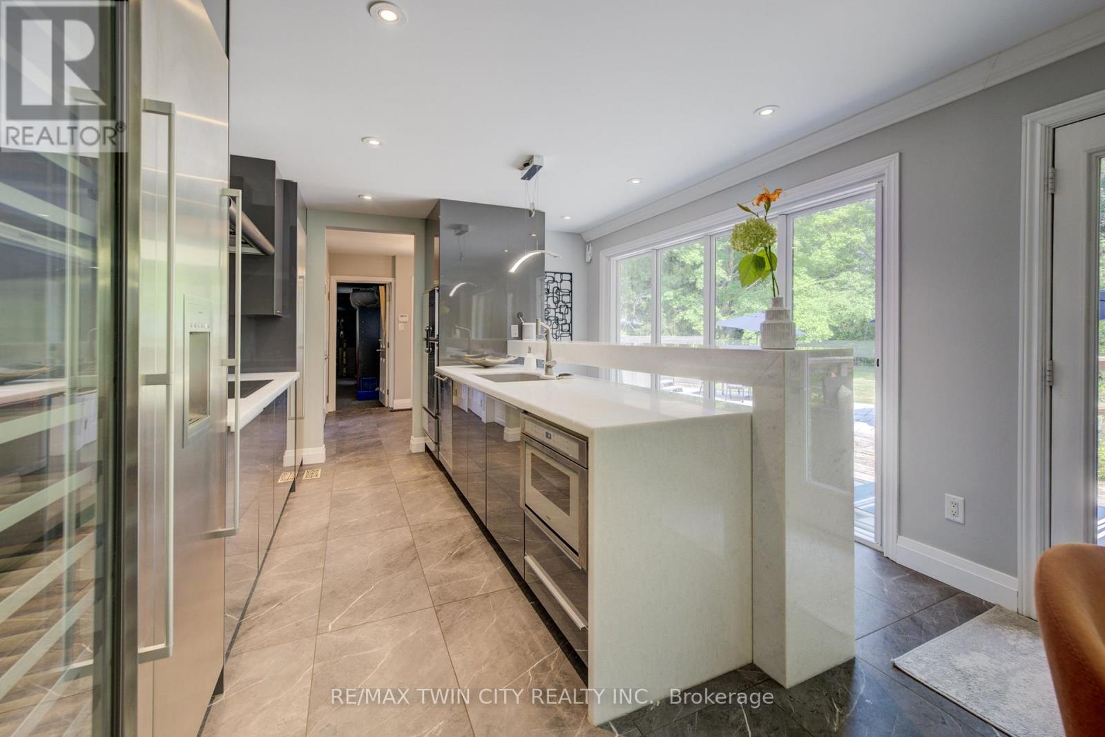 2080 Beaverdale Road, Cambridge, Ontario  N3H 4R7 - Photo 14 - X12479929