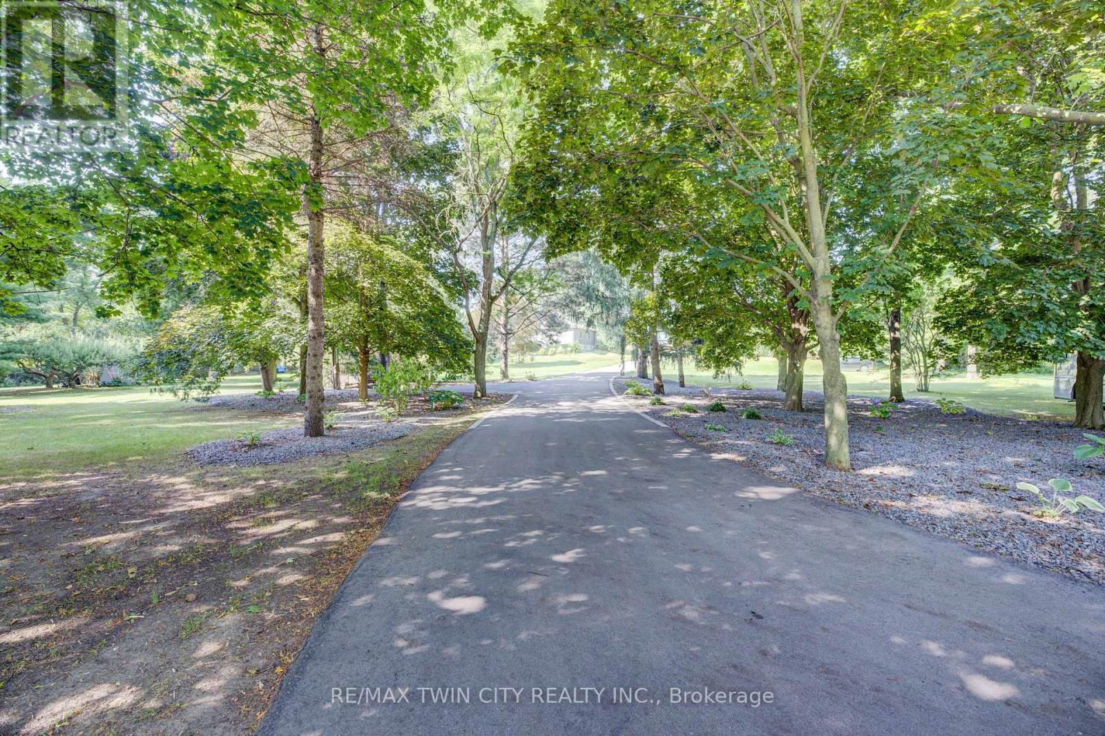 2080 Beaverdale Road, Cambridge, Ontario  N3H 4R7 - Photo 3 - X12479929