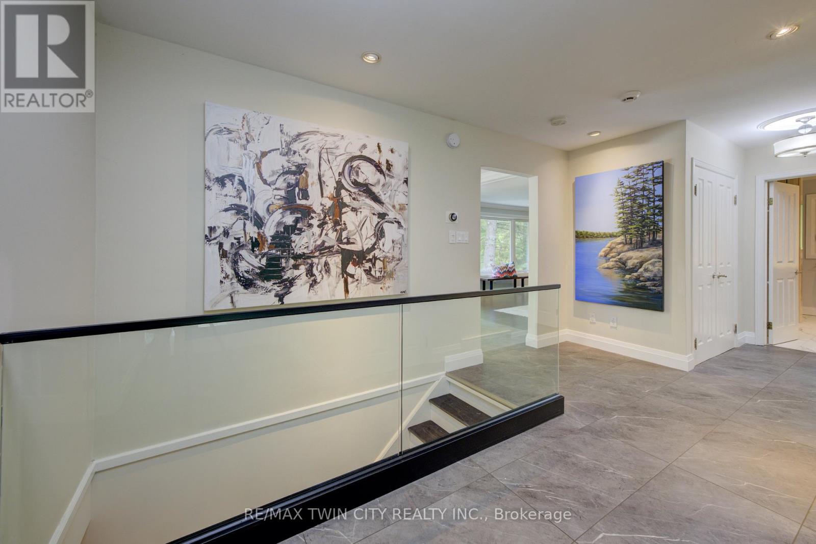 2080 Beaverdale Road, Cambridge, Ontario  N3H 4R7 - Photo 8 - X12479929