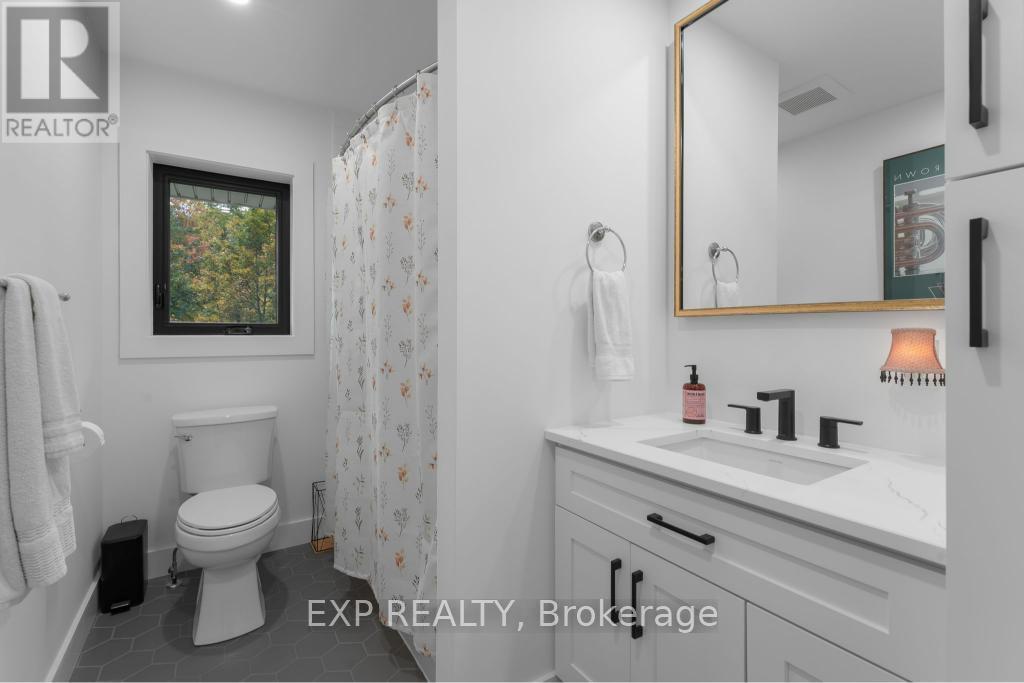 3169 King Street, Lincoln, Ontario  L0R 2C0 - Photo 22 - X12479931