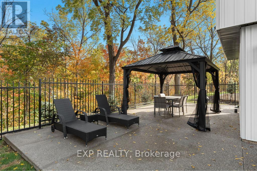 3169 King Street, Lincoln, Ontario  L0R 2C0 - Photo 46 - X12479931