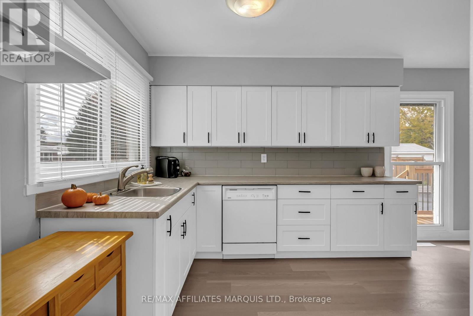 1205 Osborne Avenue, Cornwall, Ontario  K6J 1L2 - Photo 6 - X12479764