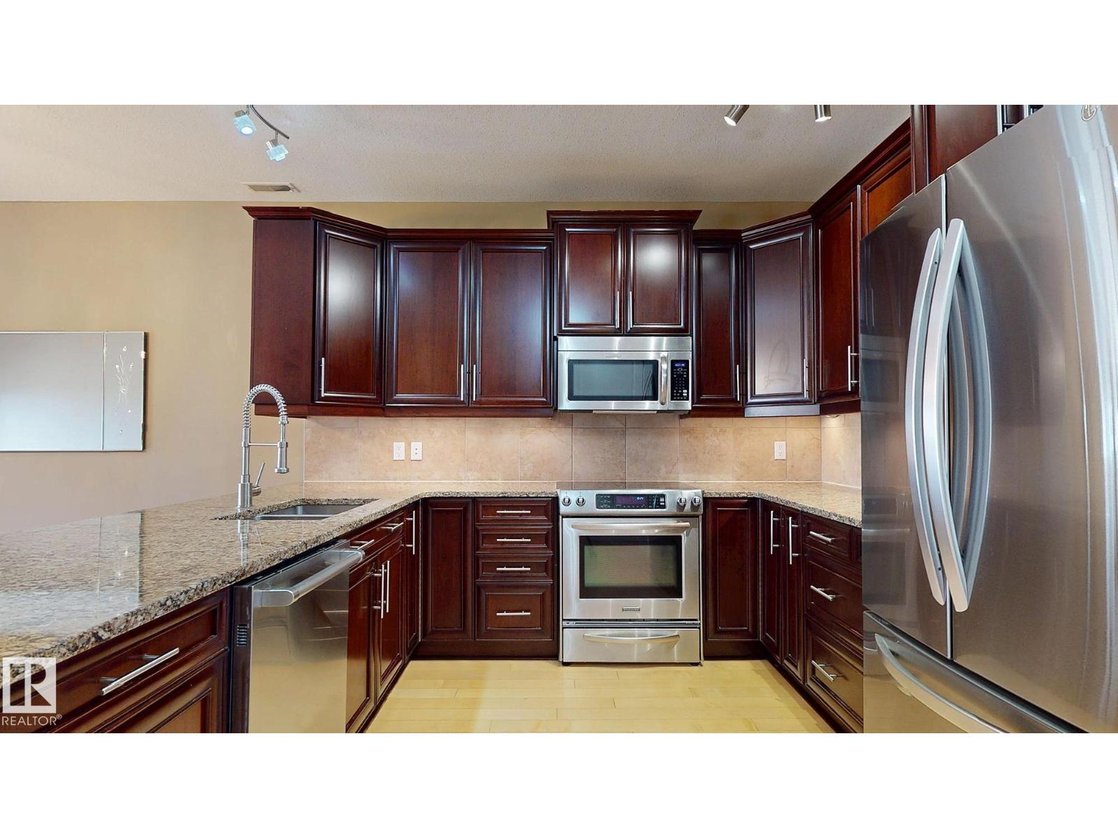 #340 160 Magrath Rd Nw, Edmonton, Alberta  T6R 3T7 - Photo 9 - E4463316