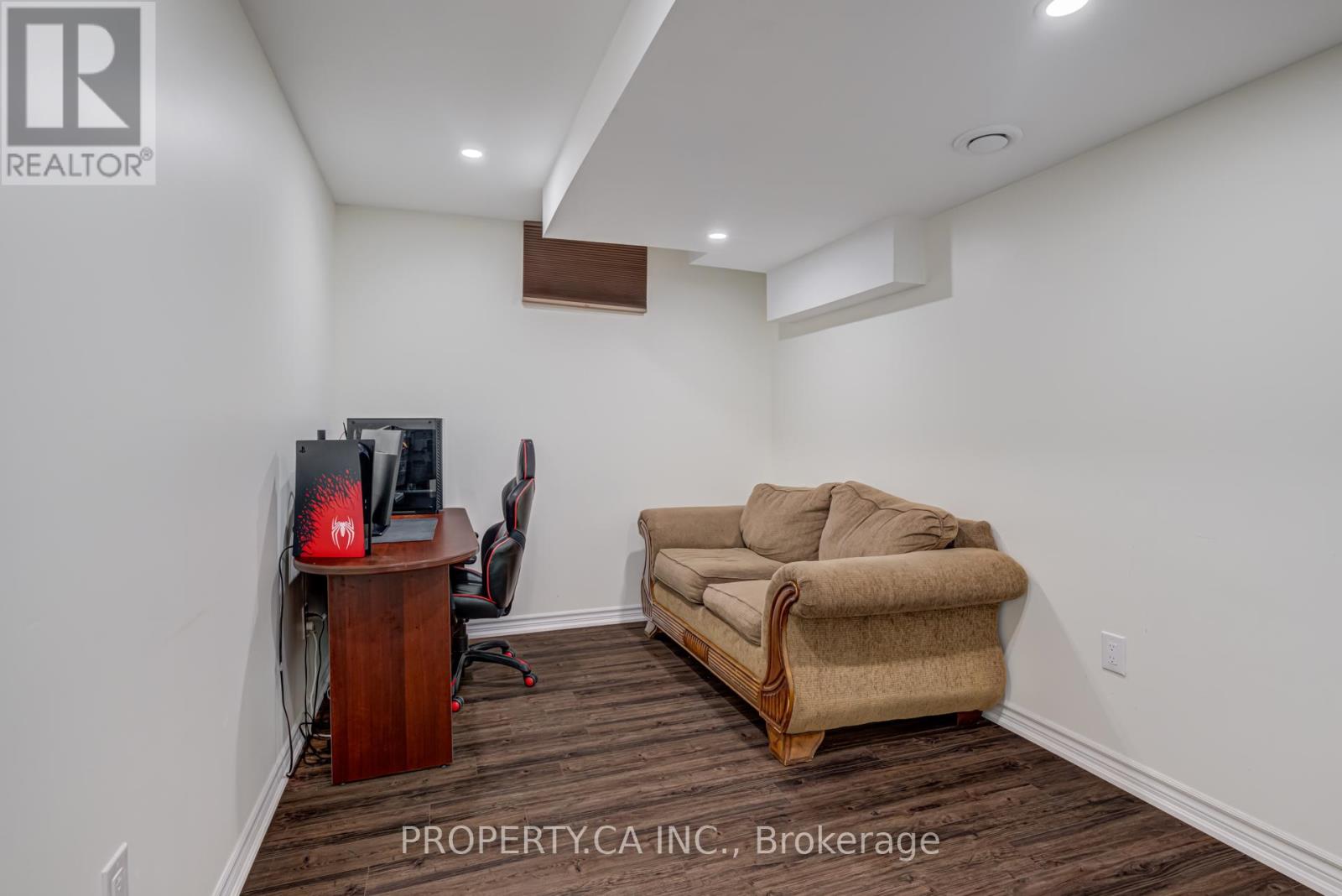7577 Marpin Court, Niagara Falls, Ontario  L2H 0P3 - Photo 37 - X12479293