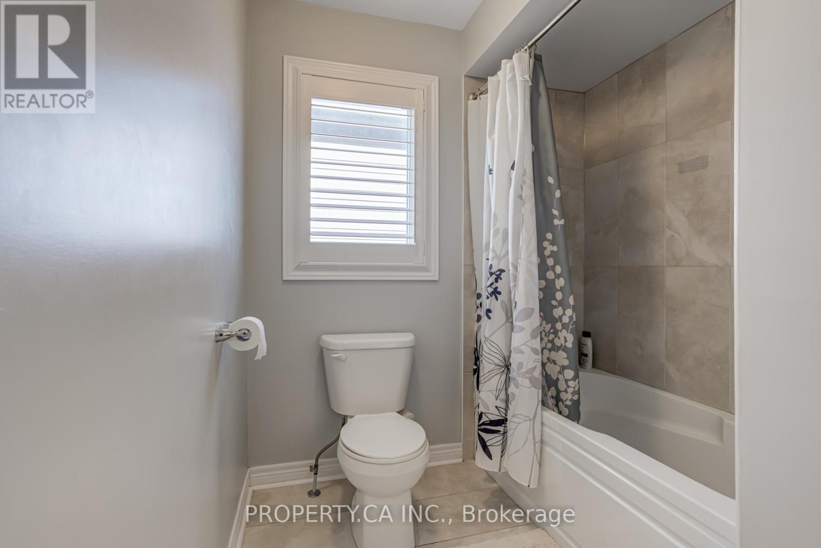 7577 Marpin Court, Niagara Falls, Ontario  L2H 0P3 - Photo 26 - X12479293
