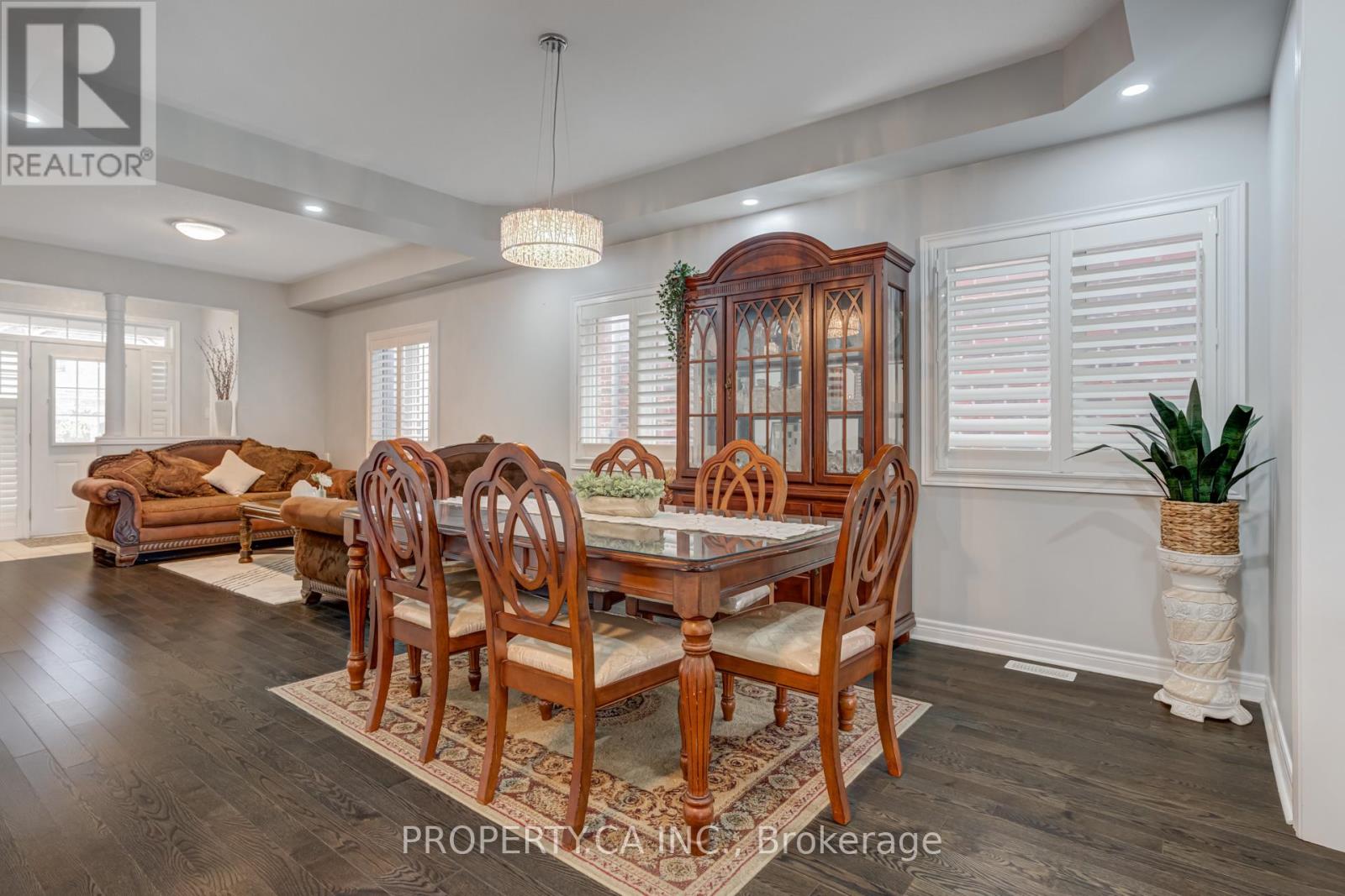 7577 Marpin Court, Niagara Falls, Ontario  L2H 0P3 - Photo 8 - X12479293