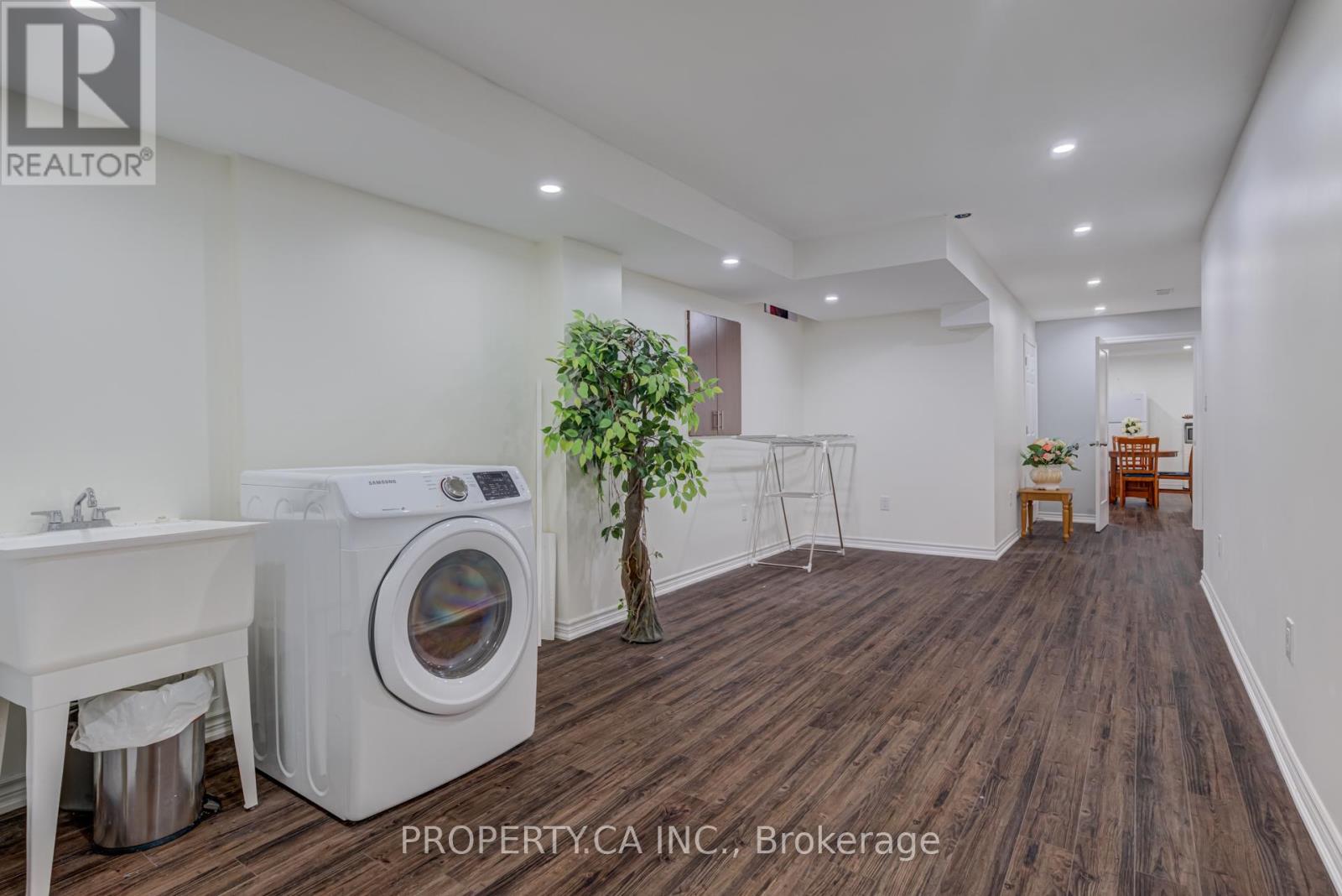 7577 Marpin Court, Niagara Falls, Ontario  L2H 0P3 - Photo 39 - X12479293