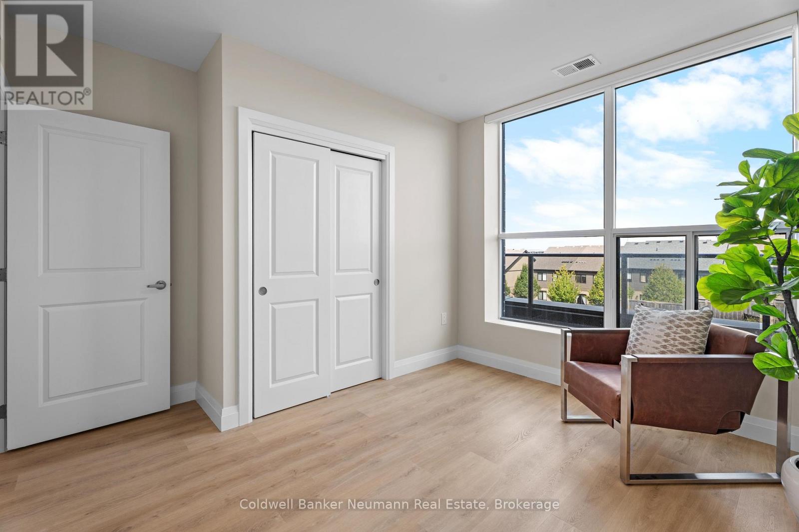 209 - 1882 Gordon Street, Guelph (Pineridge/westminster Woods), Ontario  N1L 0P6 - Photo 12 - X12444011