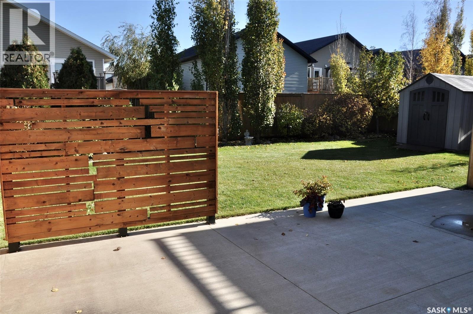 303 Roy Crescent, Saskatoon, Saskatchewan  S7W 0L1 - Photo 37 - SK021581