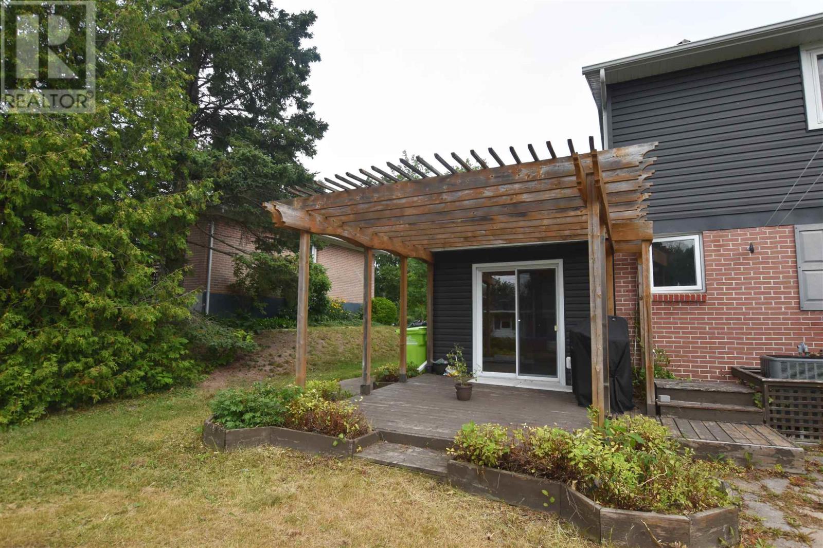 123 Palace Dr, Sault Ste. Marie, Ontario  P6B 5H7 - Photo 50 - SM252226