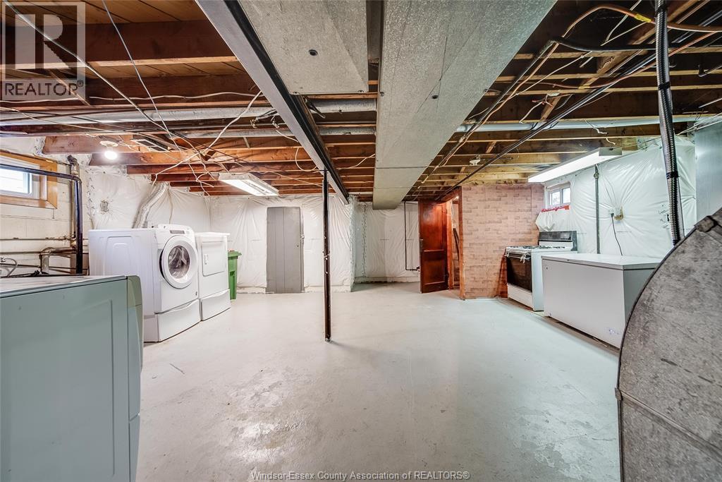 2362 Mercer, Windsor, Ontario  N8X 3R3 - Photo 32 - 25026752