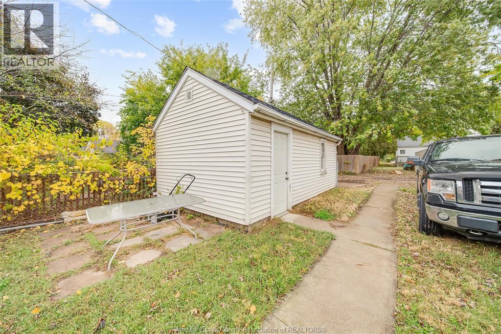 2362 Mercer, Windsor, Ontario  N8X 3R3 - Photo 39 - 25026752