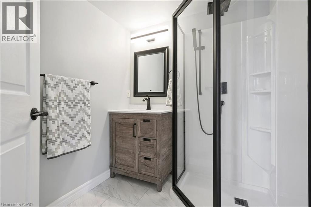 1431 Walkers Line Unit# 301, Burlington, Ontario  L7M 4P3 - Photo 17 - 40781739
