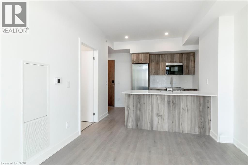 25 Wellington Street S Unit# 1802, Kitchener, Ontario  N2G 0G5 - Photo 10 - 40780096