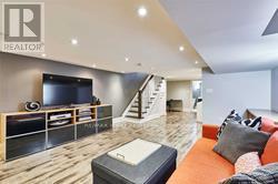 525 Milverton Boulevard, Toronto, Ontario  M4C 1X6 - Photo 17 - E12479989