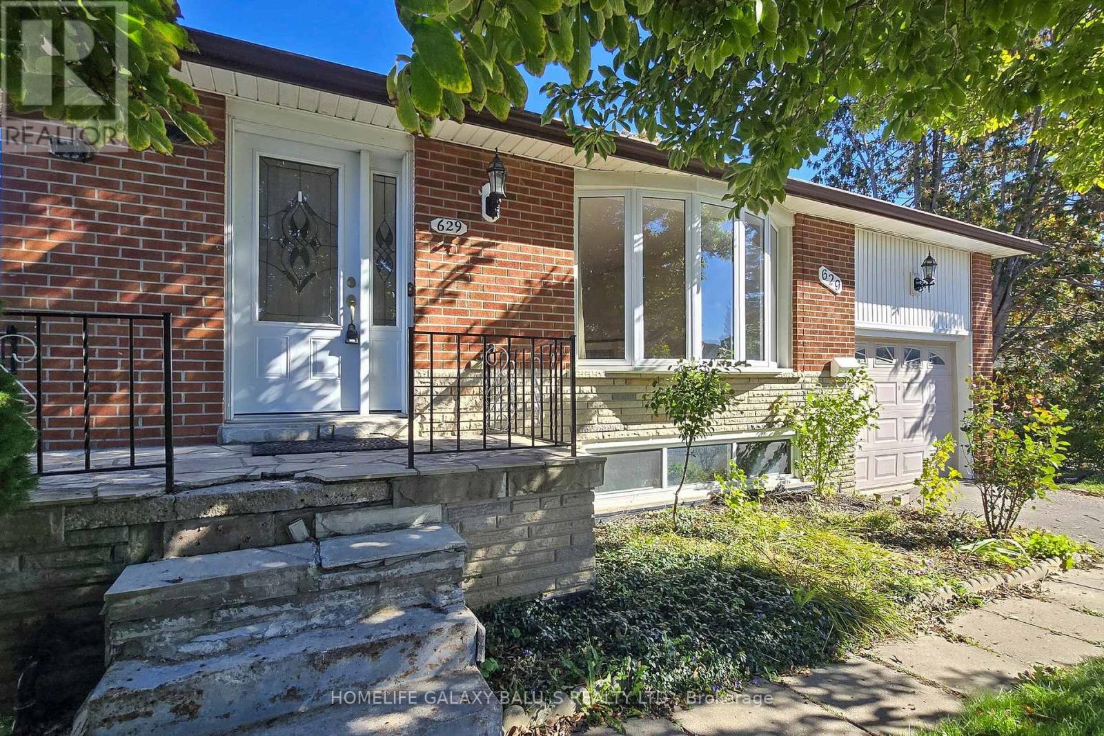 Main - 629 Park Road N, Oshawa (Mclaughlin), Ontario  L1J 5Y8 - Photo 4 - E12480003