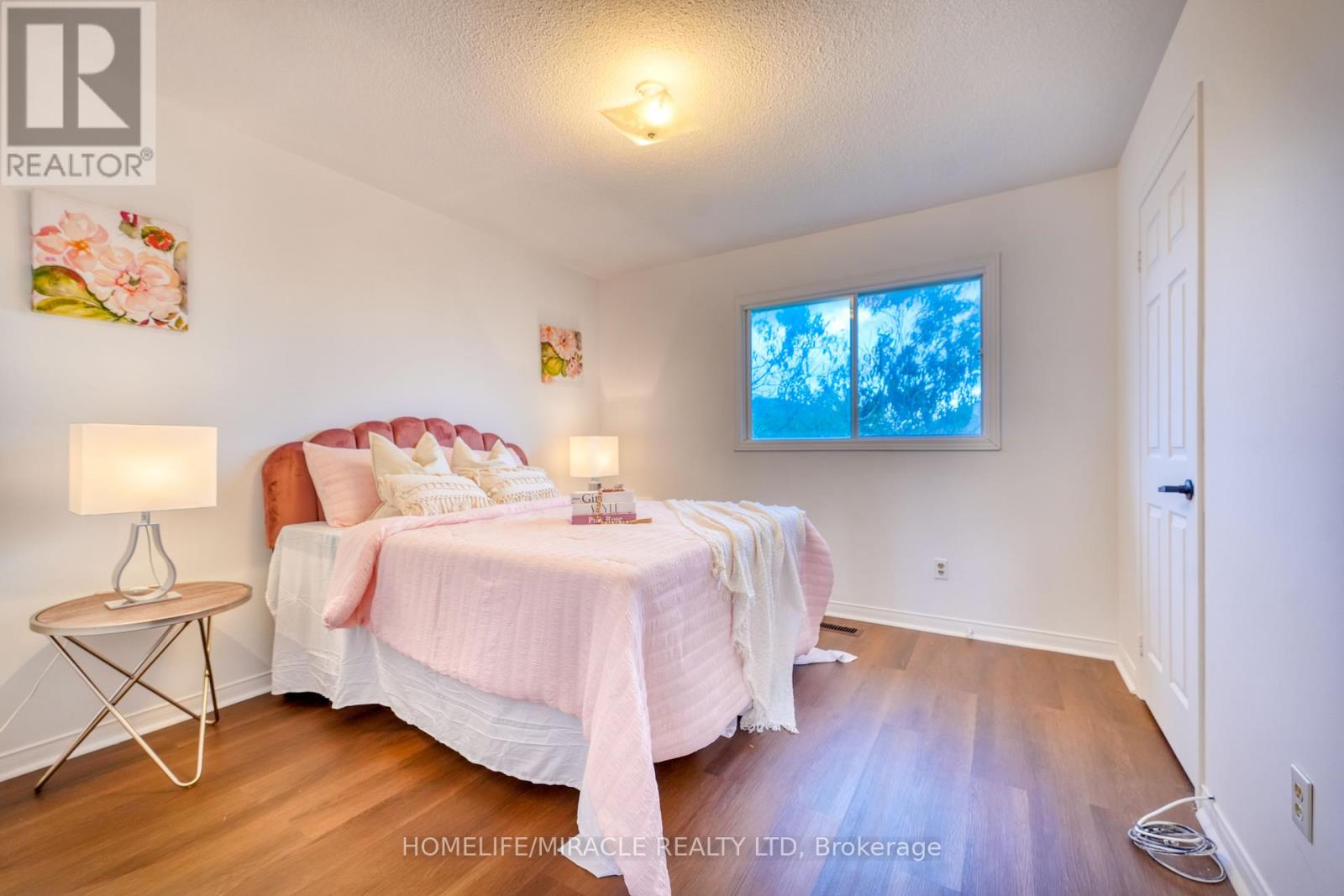 38 Falstaff Crescent, Whitby, Ontario  L1R 1W3 - Photo 40 - E12480013