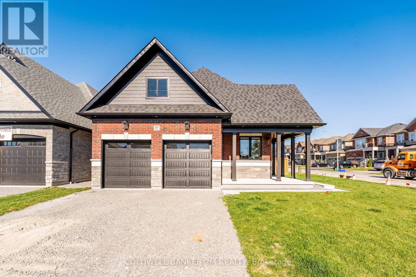 10 St. Augustine Drive, Whitby, Ontario  L1M 0L7 - Photo 2 - E12480061