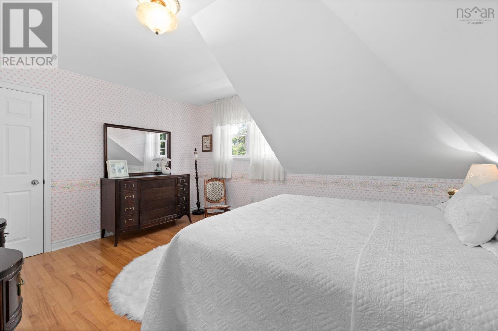 940 Young Avenue, Halifax, Nova Scotia  B3H 2W1 - Photo 38 - 202519052