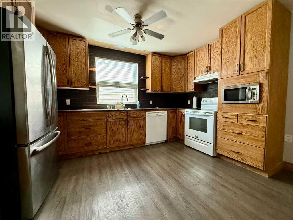 5427 49 Street, Provost, Alberta  T0B 3S0 - Photo 5 - A2246474