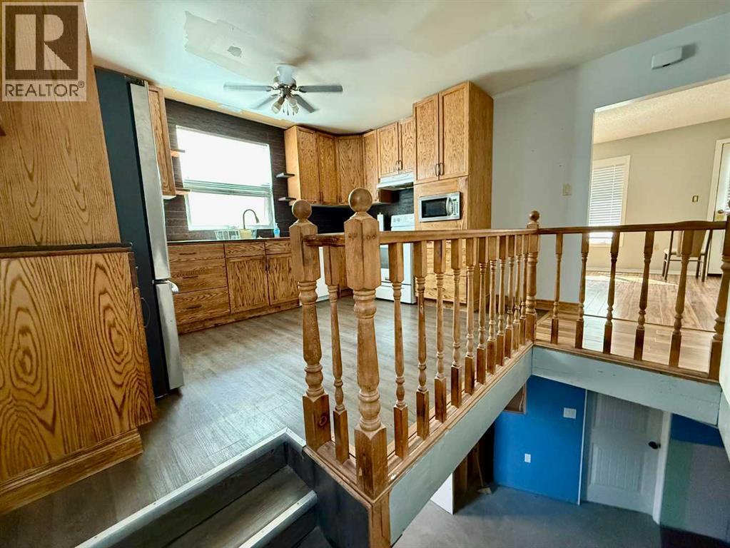 5427 49 Street, Provost, Alberta  T0B 3S0 - Photo 4 - A2246474