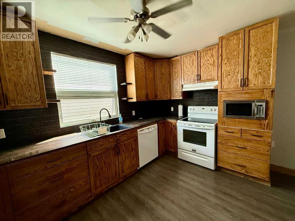 5427 49 Street, Provost, Alberta  T0B 3S0 - Photo 6 - A2246474